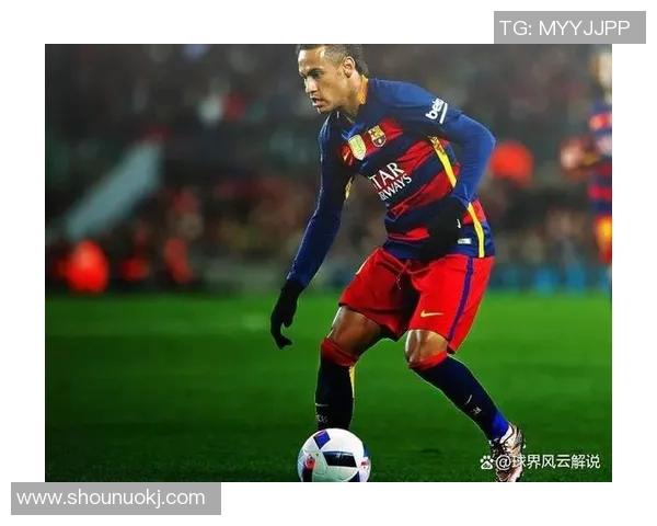 足球花式球星的技艺与魅力解析：从炫技到创新突破的精彩之路